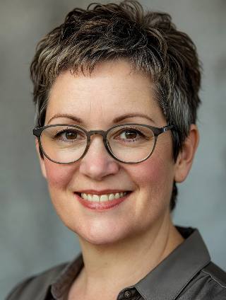 Management Team Member 10